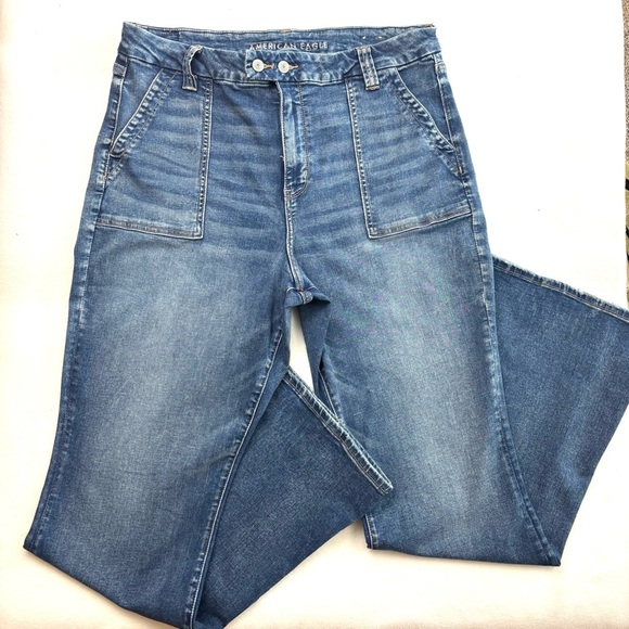 American Eagle Double Button Super Curvy HighRise Stretch Flare Jean Size 20L - Picture 3 of 15